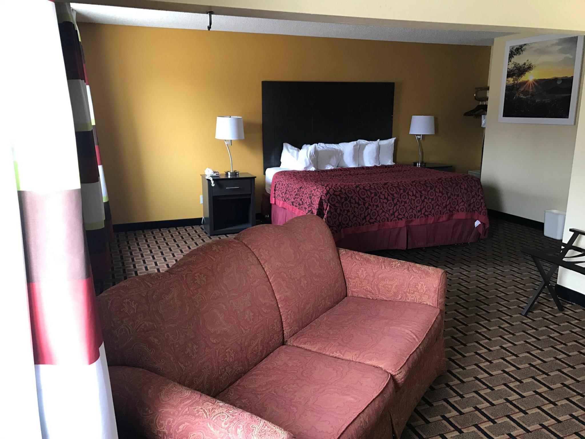 Days Inn By Wyndham Carthage Buitenkant foto