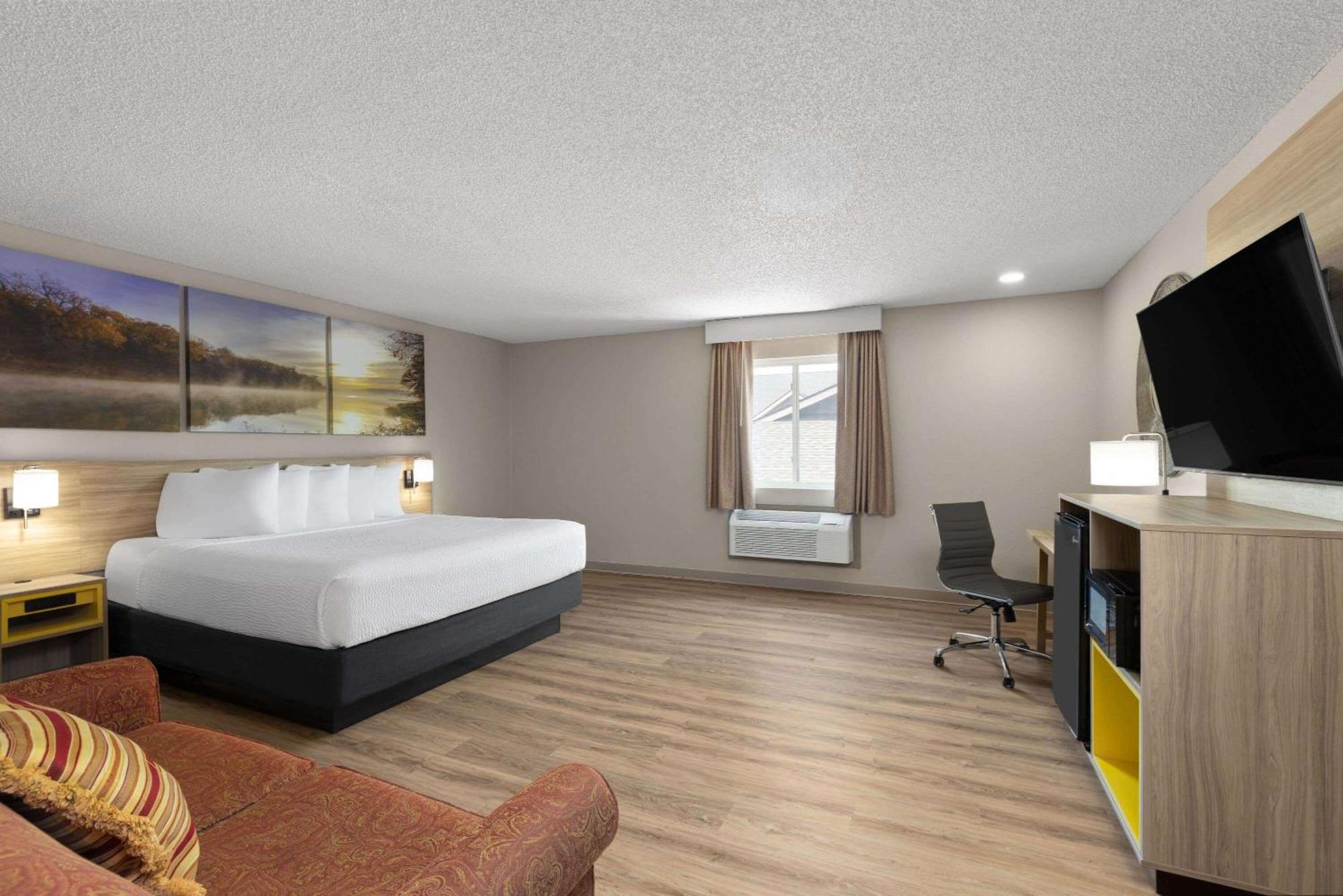 Days Inn By Wyndham Carthage Buitenkant foto